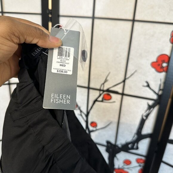 Eileen Fisher Silk Crepe Back Satin Straight Leg Cropped Pant Black M Pocket New - Picture 5 of 6